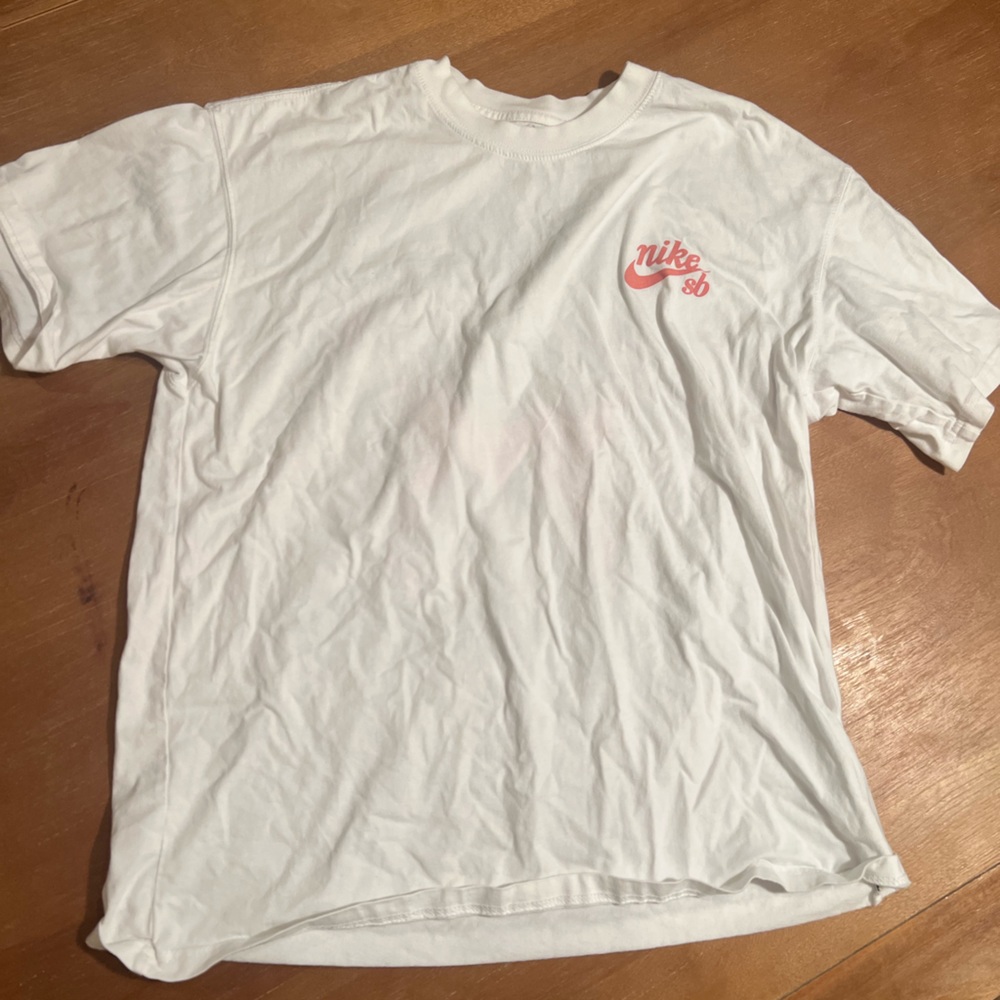 Nike SB shirt